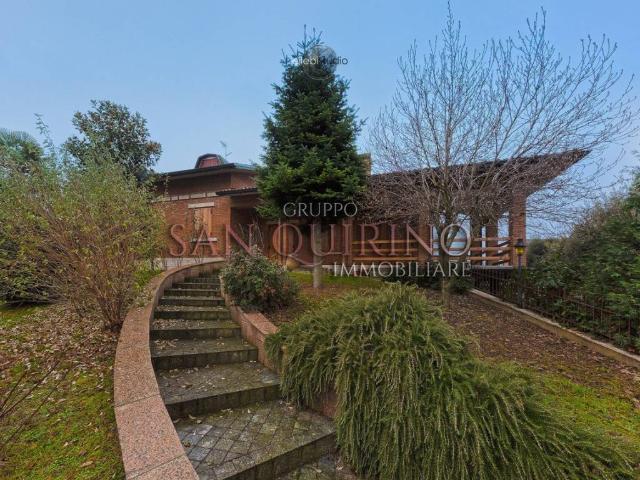 Villa Indipendente in vendita a Unione dei comuni del Distretto Ceramico, Maranello