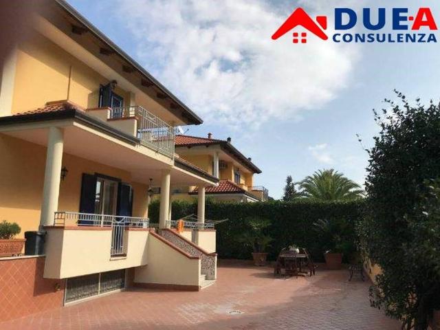 Villa Indipendente in vendita a Marano Di Napoli, Campania