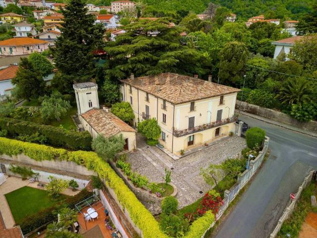 Villa Indipendente in vendita a Calabria, Cosenza