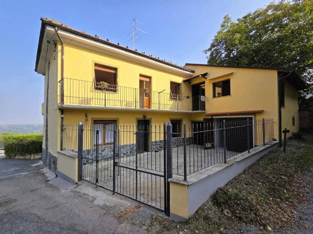 Villa Indipendente in vendita a Piemonte, Asti