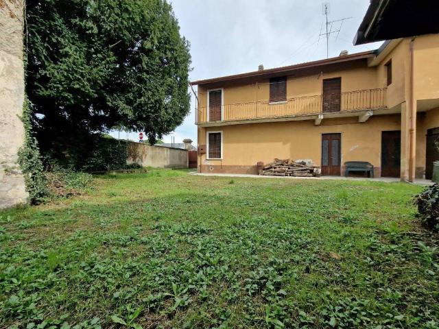 Villa Indipendente in vendita a Marcallo Con Casone, Lombardia