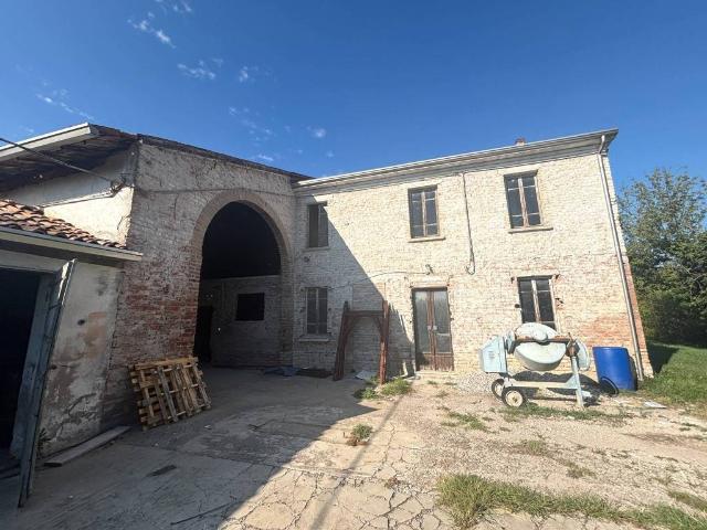 Villa Indipendente in vendita a C.te Senga, Marcaria