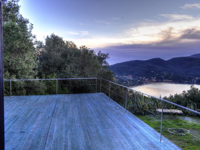 Villa Indipendente in vendita a Il Tasso, Marciana