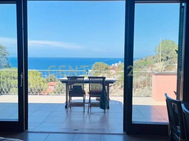 Villa Indipendente in vendita a Il Tasso, Marciana