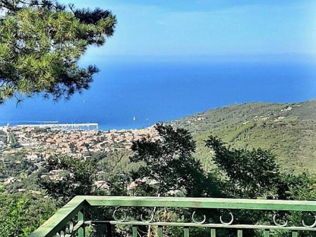Villa Indipendente in vendita a Marciana, Toscana