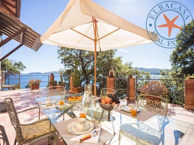 Villa Indipendente in vendita a Marciana Marina, Toscana