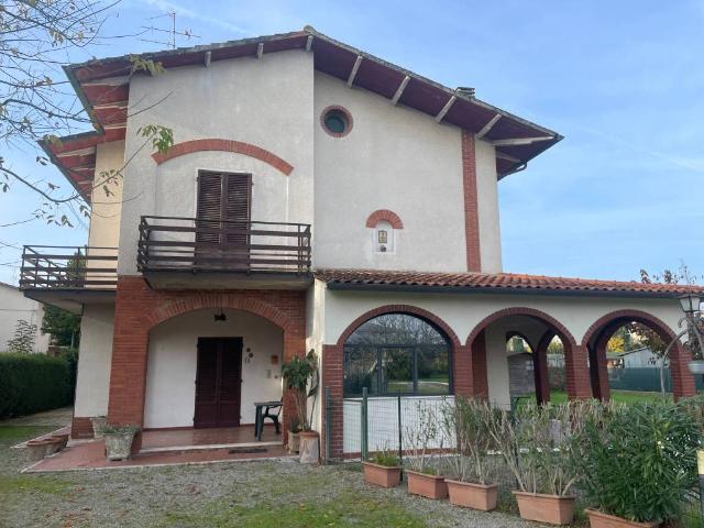 Villa Indipendente in vendita a Cesa, Marciano Della Chiana