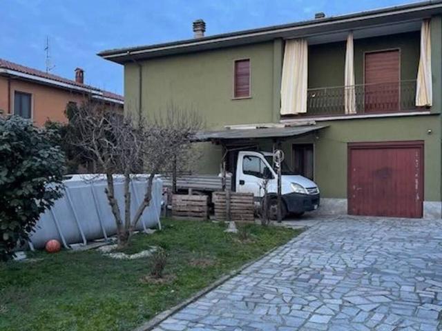 Villa Indipendente in vendita a Marcignago, Lombardia