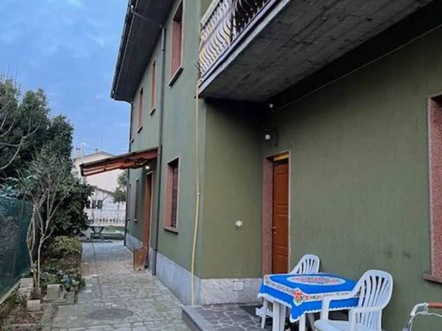 Villa Indipendente in vendita a Marcignago, Lombardia