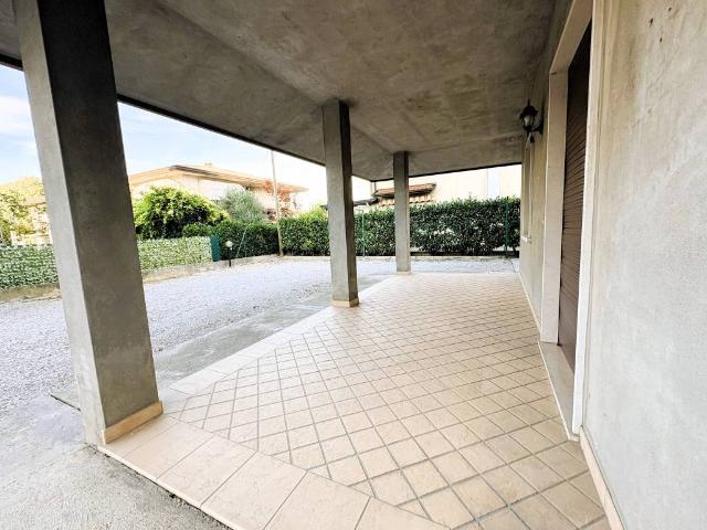 Villa Indipendente in vendita a Colmello, Marcon