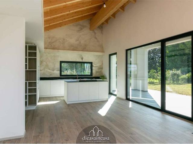 Villa Indipendente in vendita a Marcon, Veneto
