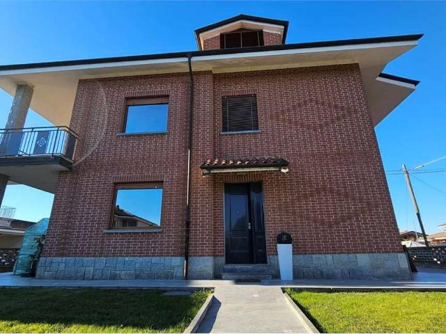 Villa Indipendente in vendita a Piemonte, Cuneo