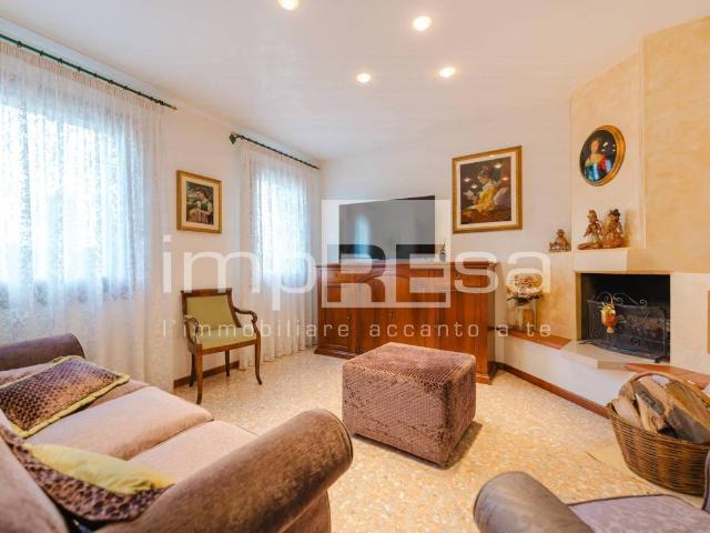 Villa Indipendente in vendita a Mareno Di Piave, Veneto