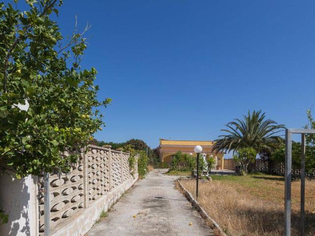 Villa Indipendente in vendita a Puglia, Barletta-andria-trani