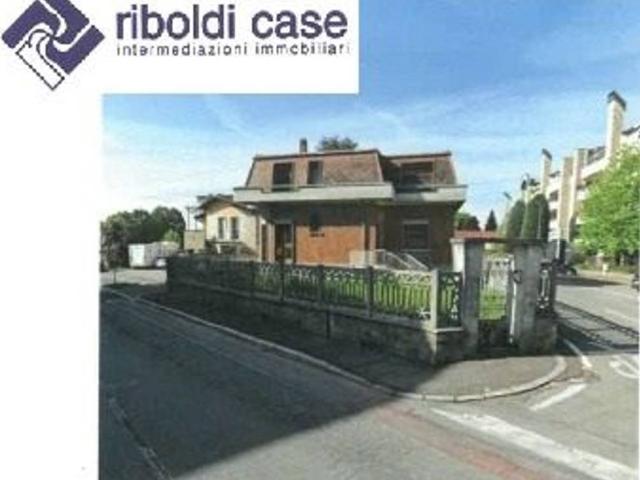 Villa Indipendente in vendita a Mariano Comense, Como