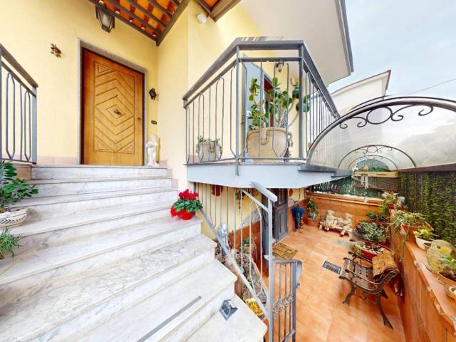 Villa Indipendente in vendita a Mariglianella, Campania