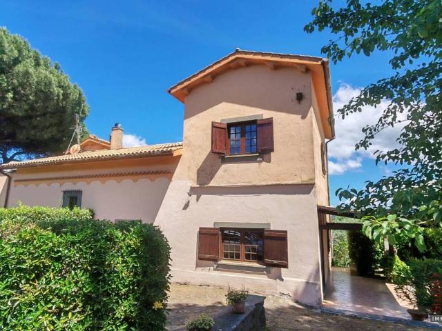 Villa Indipendente in vendita a Costa Caselle, Roma Capitale