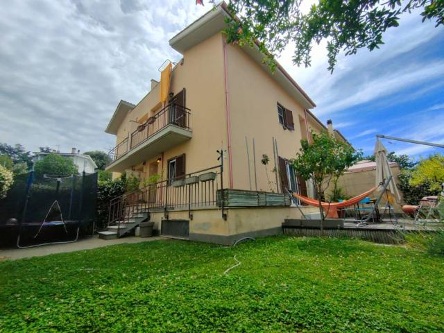 Villa Indipendente in vendita a Roma Capitale, Lazio