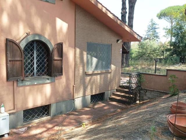 Villa Indipendente in vendita a Poggio delle Mole, Marino