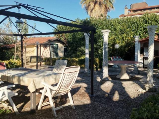 Villa Indipendente in vendita a Castelluccia, Roma Capitale