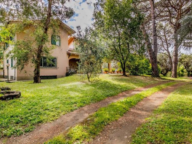 Villa Indipendente in vendita a Roma Capitale, Lazio