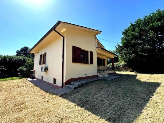 Villa Indipendente in vendita a Marliana, Toscana