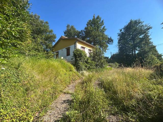Villa Indipendente in vendita a Marliana, Toscana