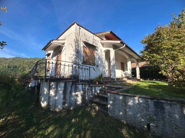 Villa Indipendente in vendita a Femminamorta, Marliana