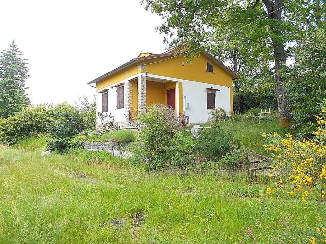 Villa Indipendente in vendita a Femminamorta, Marliana