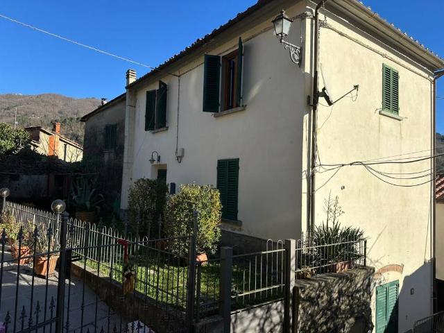 Villa Indipendente in vendita a Montagnana, Marliana