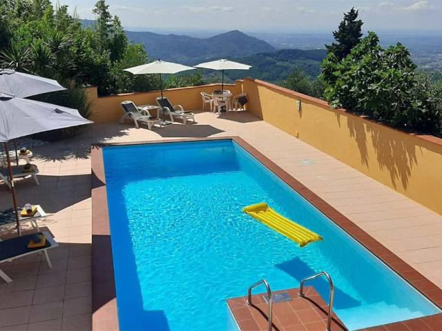 Villa Indipendente in vendita a Casore del Monte, Marliana