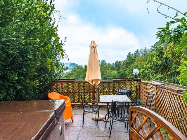 Villa Indipendente in vendita a Alteto, Marliana