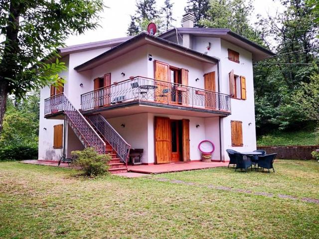 Villa Indipendente in vendita a Marliana, Toscana
