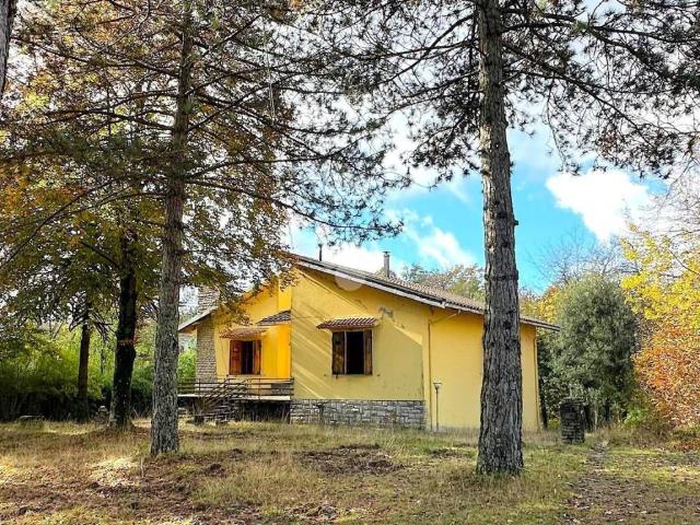 Villa Indipendente in vendita a Marliana, Pistoia