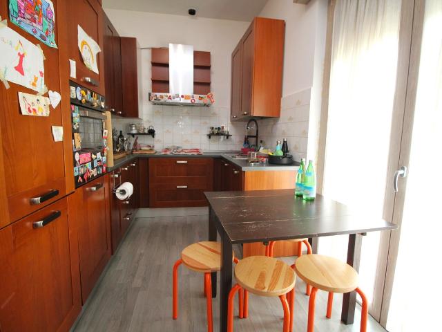Villa Indipendente in vendita a Nizzolina, Marnate