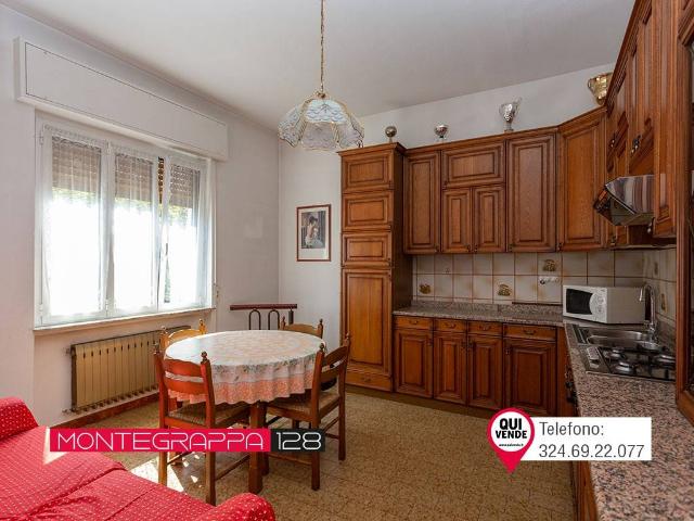 Villa Indipendente in vendita a Nizzolina, Marnate