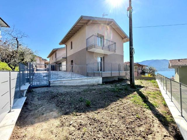 Villa Indipendente in vendita a Comunità montana del Sebino bresciano, Marone