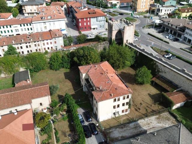 Villa Indipendente in vendita a Marostica, Vicenza