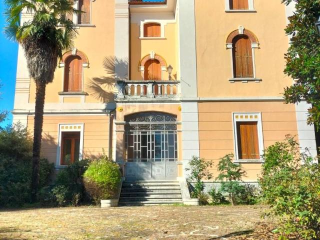 Villa Indipendente in vendita a Marostica, Veneto