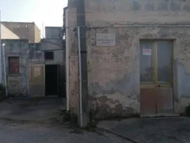 Villa Indipendente in vendita a Marsala, Sicilia