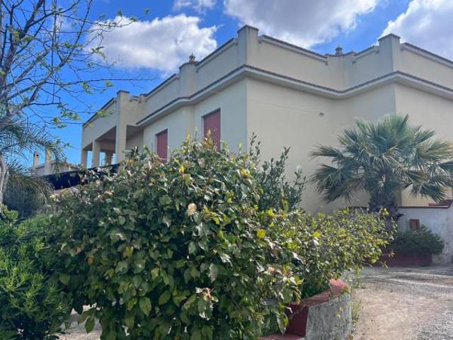 Villa Indipendente in vendita a Marsala, Sicilia