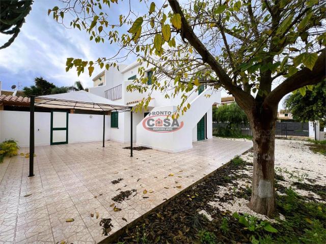 Villa Indipendente in vendita a Marsala, Sicilia
