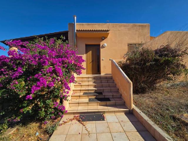 Villa Indipendente in vendita a Marsala, Trapani
