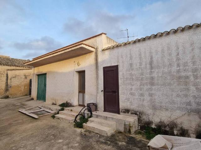 Villa Indipendente in vendita a Marsala, Sicilia