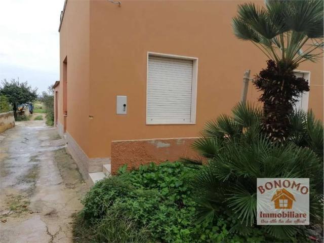 Villa Indipendente in vendita a Strasatti, Marsala