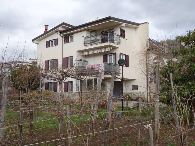 Villa Indipendente in vendita a Marsicovetere, Basilicata