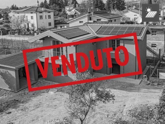 Villa Indipendente in vendita a Martignacco, Friuli-Venezia Giulia