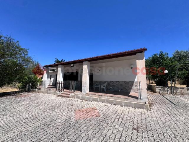 Villa Indipendente in vendita a Puglia, Taranto
