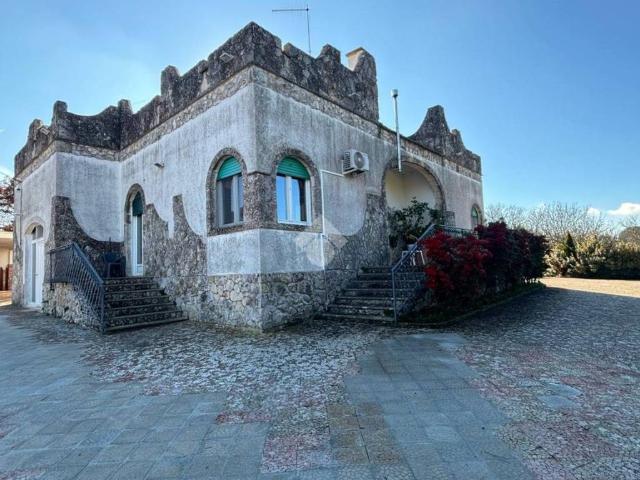 Villa Indipendente in vendita a Puglia, Taranto