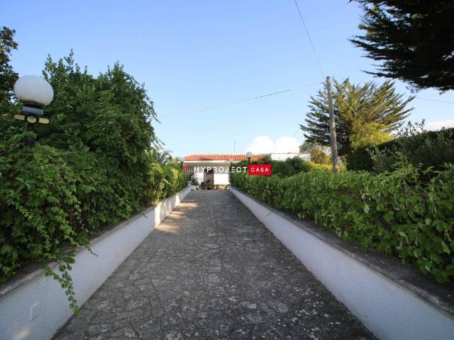 Villa Indipendente in vendita a Puglia, Taranto